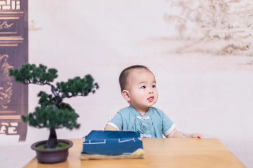 巴彦淖尔怀孕为啥肚子会长毛